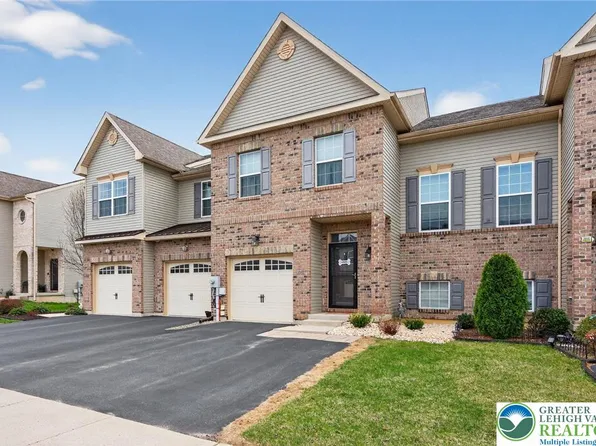 4487 Elmwood Dr, Nazareth, PA 18064