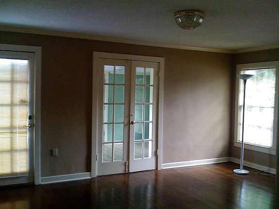 2nd image of 3109 El Prado Blvd