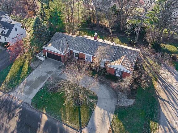 2nd image of 516 W Collingwood Cir