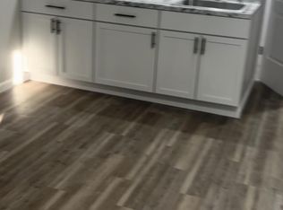 48 Kendall St #3, Chicopee, MA 01020