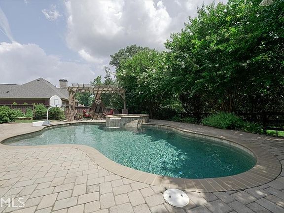 2nd image of 104 Glenmill Way