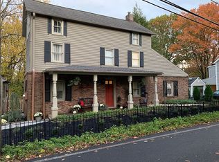 19 Sandy Run Rd, Yardley, PA 19067