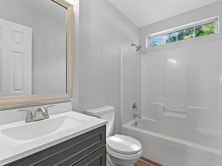 1 Folson Ct — Photo 8