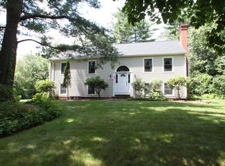 609 Rollstone Rd, Fitchburg, MA 01420