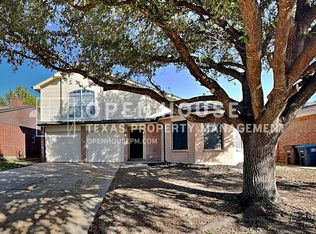 8724 Quarry Cir, Fort Worth, TX 76244