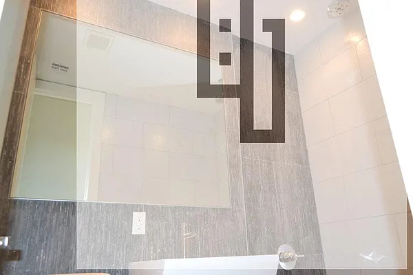 Rented by Loom Group | media 45