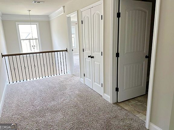 5th image of 225 Sanctuary Dr