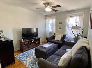 85 Park Dr APT 14, Boston, MA 02215