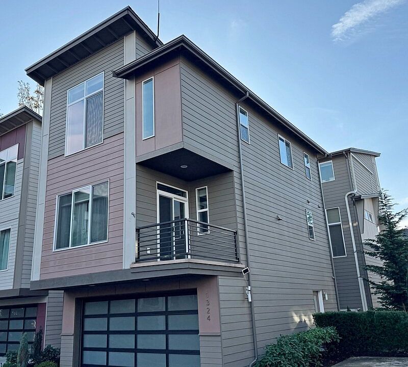 1st image of 1324 152nd Ln SW