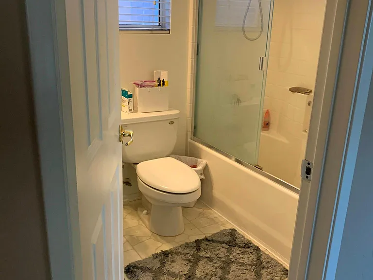 14667 Moon Crest Ln #F — Photo 3