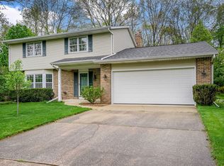 3546 Arbutus Trl, Portage, MI 49024