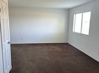 43415 20th St W APT 20, Lancaster, CA 93534