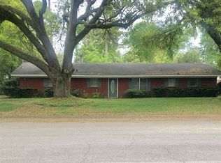 207 S Gaston St, Carthage, TX 75633