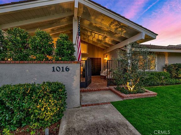 5th image of 1016 Castlegate Ln