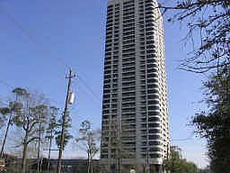 5th image of 1701 Hermann Dr #28B