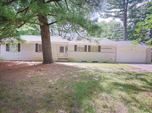 4819 Hillcrest Dr, Saginaw, MI 48638