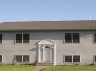 402 Timberlane Dr #1, Somerset, WI 54025