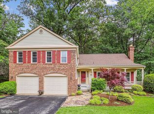 2032 Franklin Cluster Ct, Falls Church, VA 22043