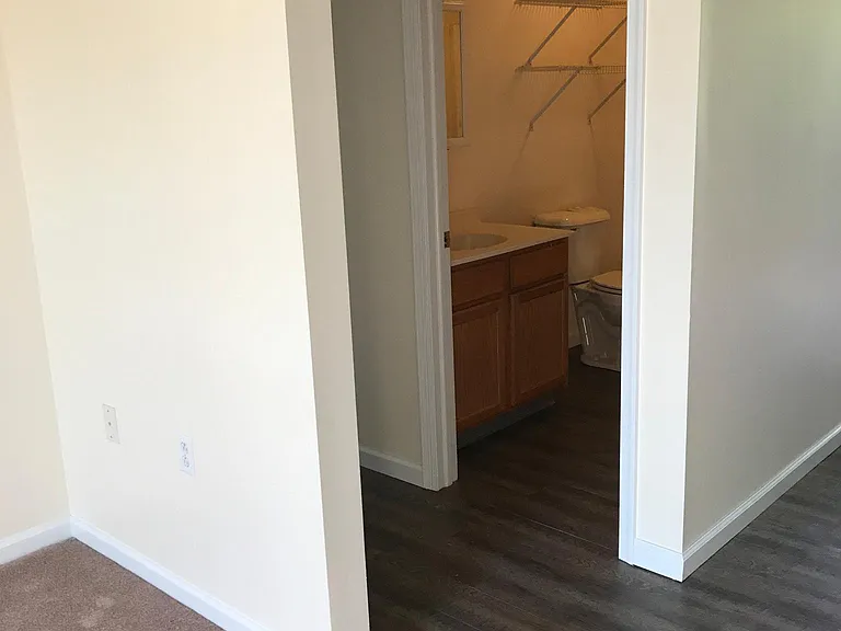 1131 Kerstetter Ct — Photo 5