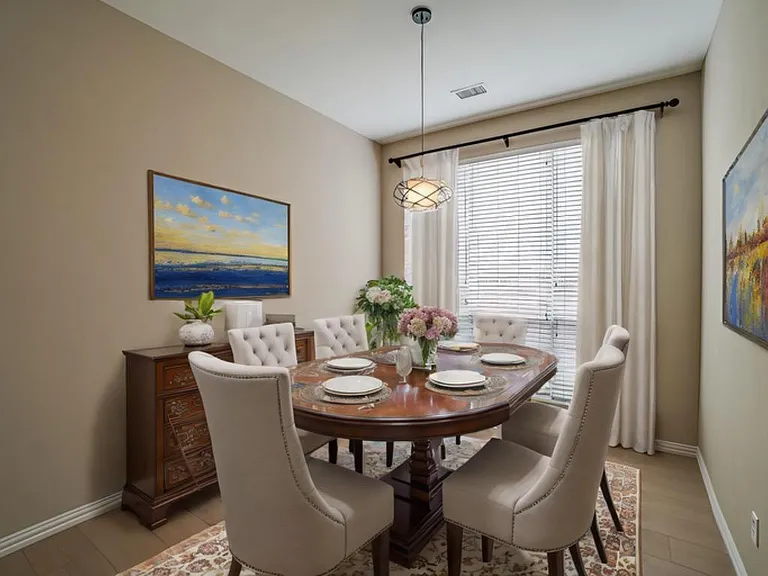 9142 Crenshaw Ln — Photo 11