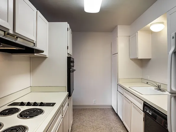 Hollywood Towne House