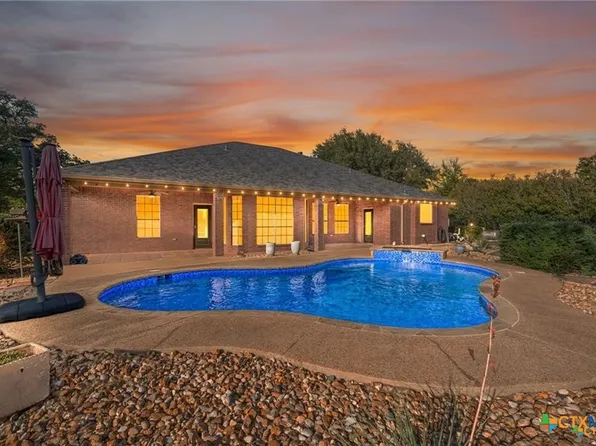 686 Benchmark Trl, Belton, TX 76513