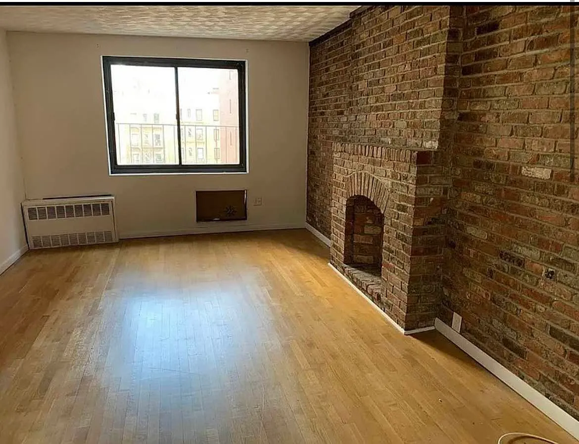 518 East 80th Street — Photo 2