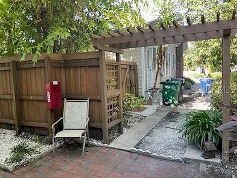 807 1/2 S Fremont Ave #UPPER — Photo 32