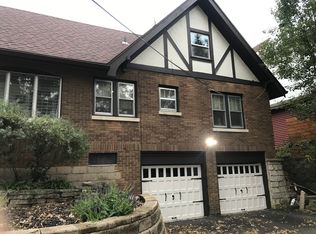 832 Paris Ave, Rockford, IL 61107