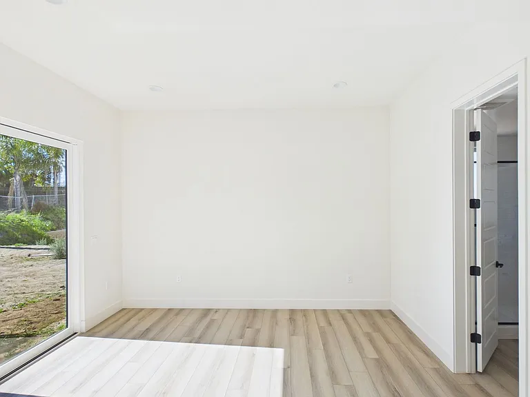 709 Passion Ct #1 — Photo 28