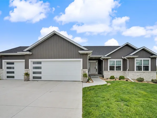 2642 Burr Oak Ct, Marion, IA 52302