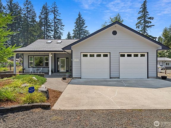 2nd image of 11715 Scott Creek Drive SW