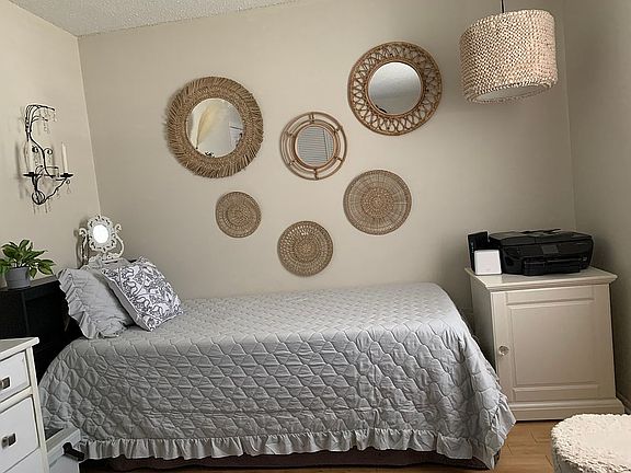 5th image of 2572 Elderberry Dr