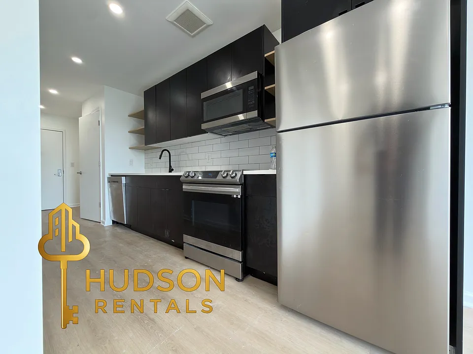 553 Market St #5E