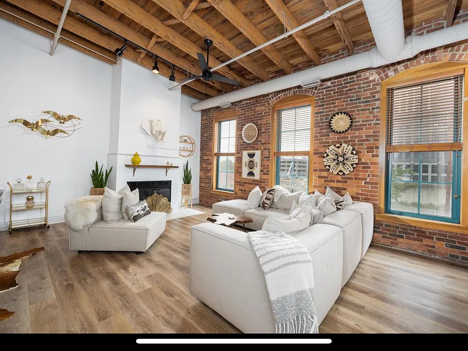 55 W Livingston Ave #307
