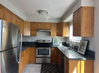 2310 Sutterville Rd #1, Sacramento, CA 95822