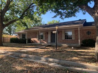 304 E 5th St, Blum, TX 76627