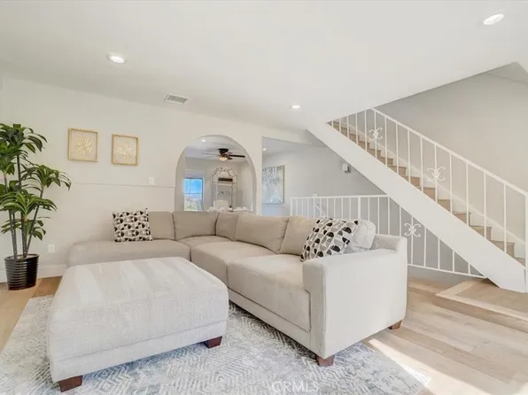 3999 E Santa Ana Canyon Rd, Anaheim, CA 92807