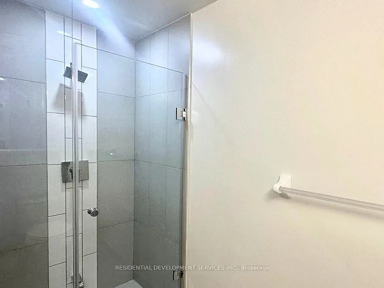 70 Princess St #311 — Photo 9