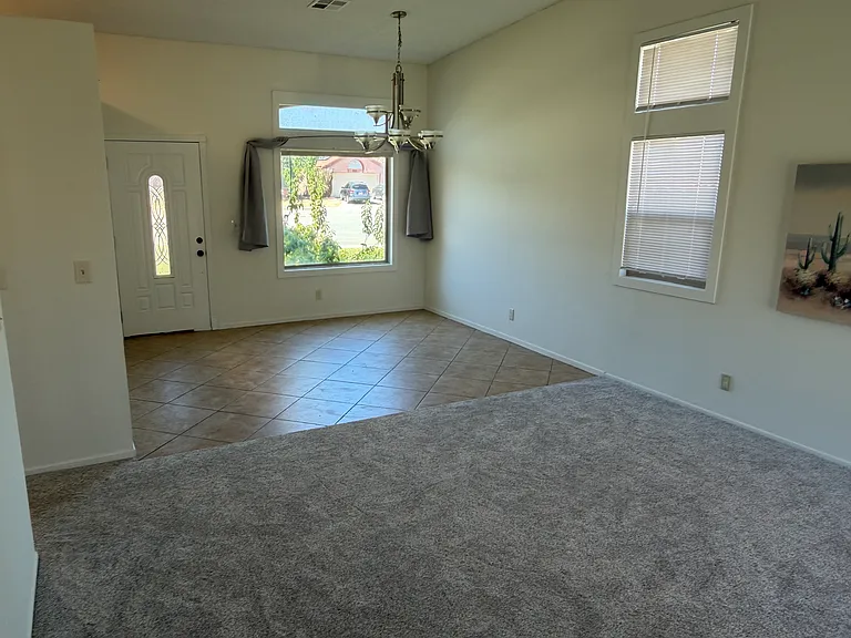 1156 Burroughs Ct — Photo 5