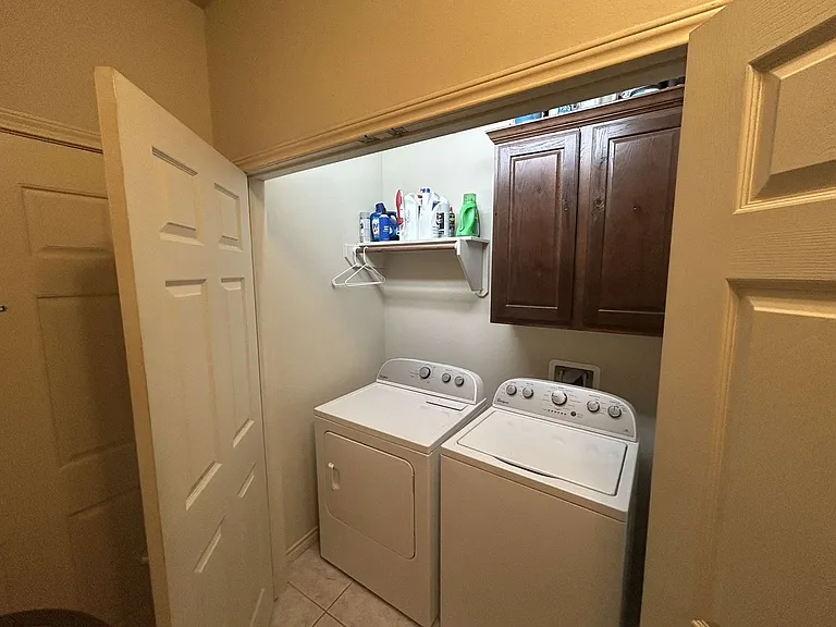 223 Forest Dr #1 — Photo 15