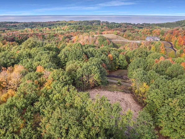 0 Arcadia Ridge Dr, Arcadia, MI 49613