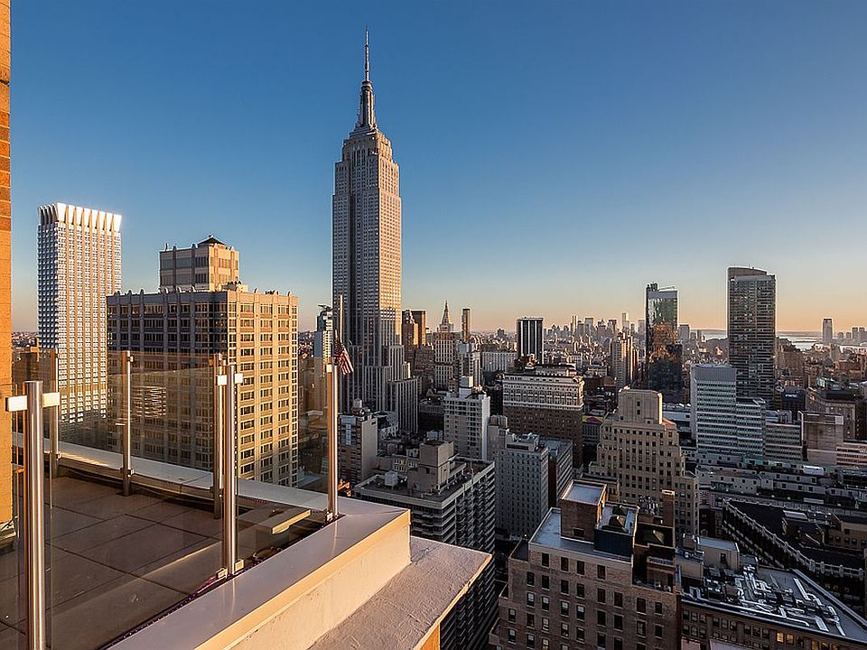 1st image of 100 W 39th St #Phf