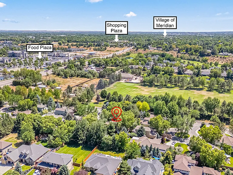 246 W Colchester Dr — Photo 3