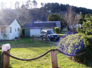 359 NW 57th St, Newport, OR 97365