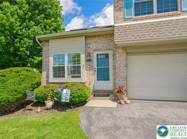 5749 Snowy Orchid Ln, Allentown, PA 18104