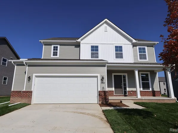 27147 Silo Dr, Saline, MI 48176