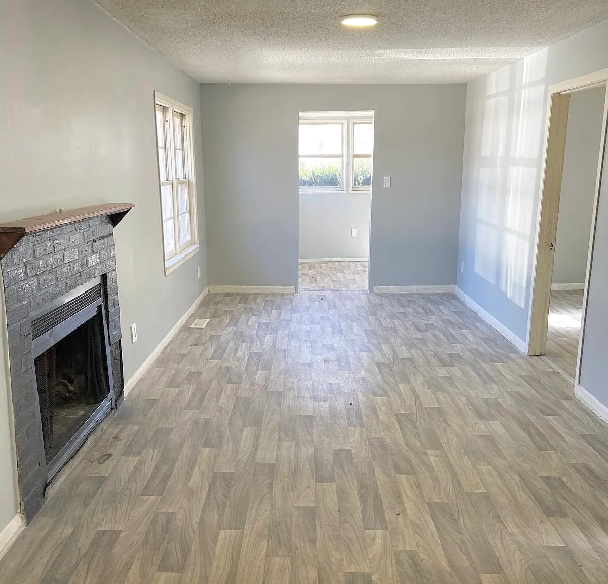 Beautiful Renovated Home w/ Yard & Garage — Photo 1