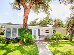 6 Beachwood, Rockport, TX 78382
