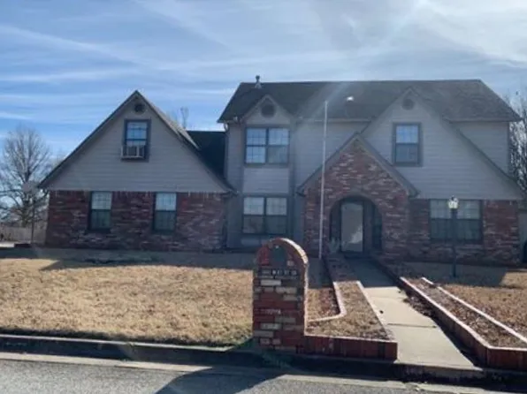 2902 W 67th St S, Tulsa, OK 74132